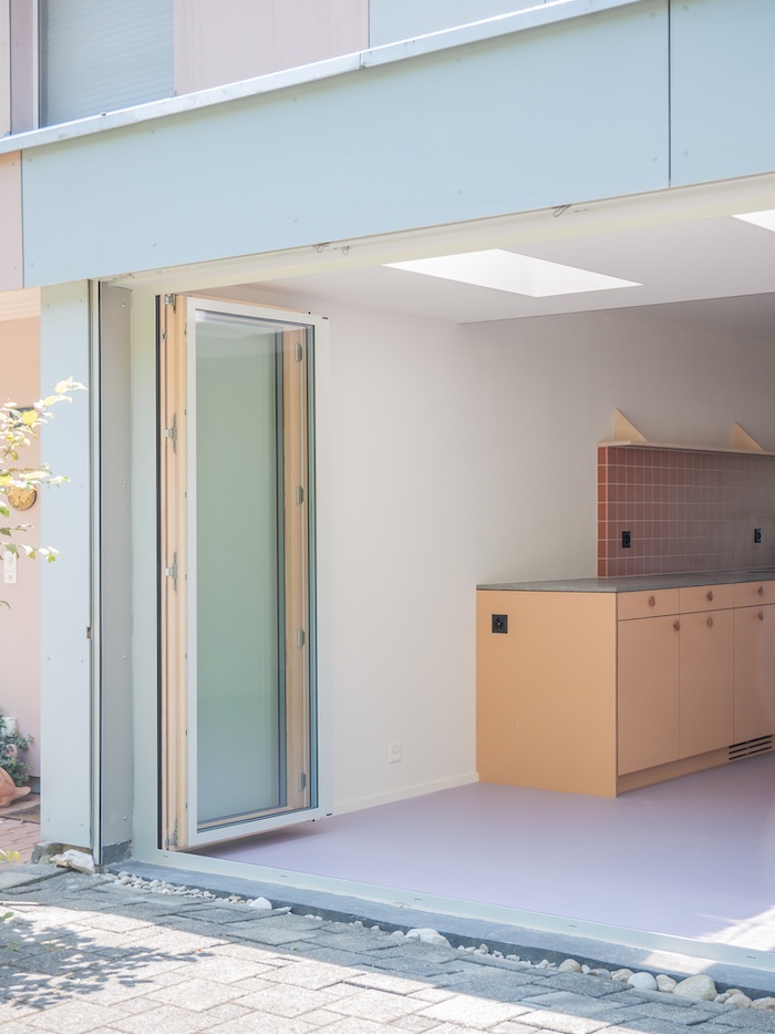 samuel-metraux-architektur-2024-umbau-refh-worb-53.jpg